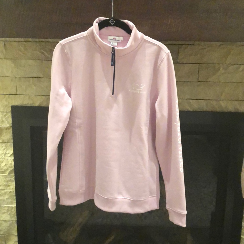 NWT vineyard vines pull over